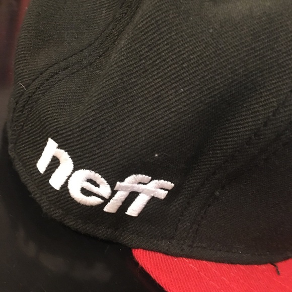 Neff SnapBack - Picture 2 of 2